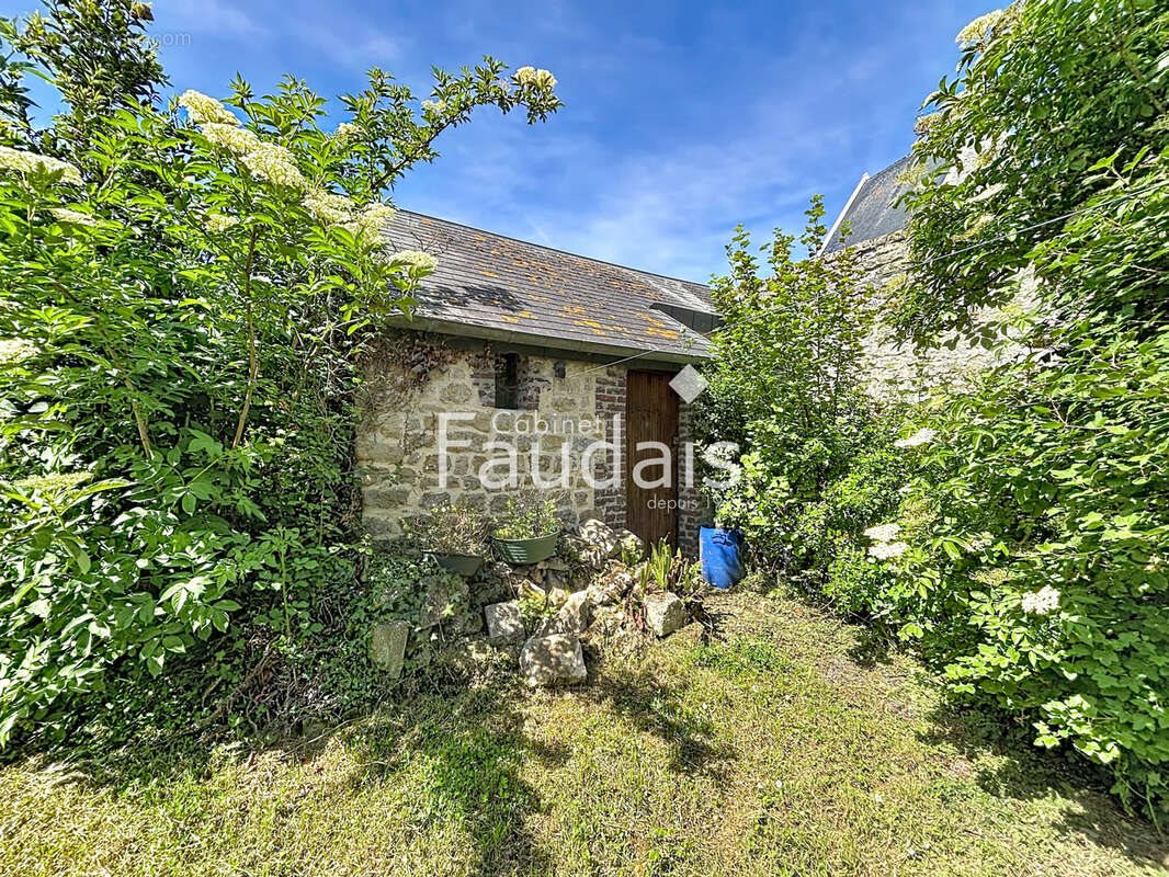 Maison à vendre, 101m², Osmanville