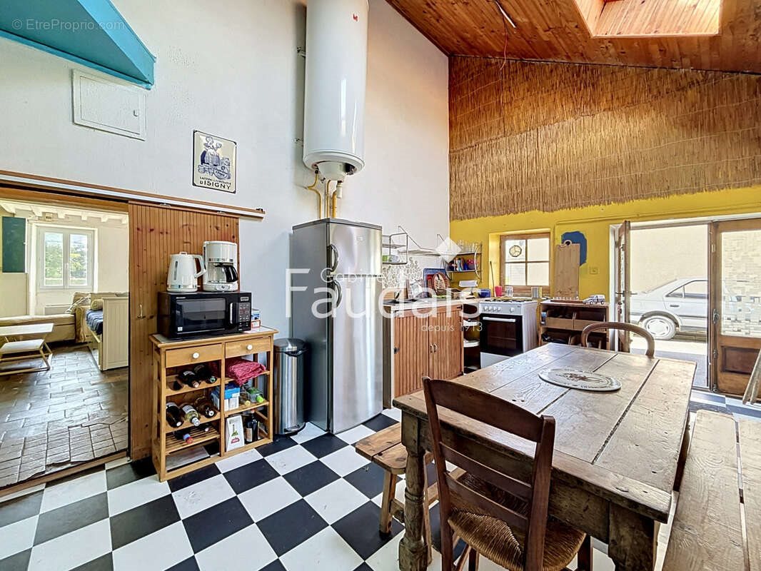 Maison à vendre, 101m², Osmanville
