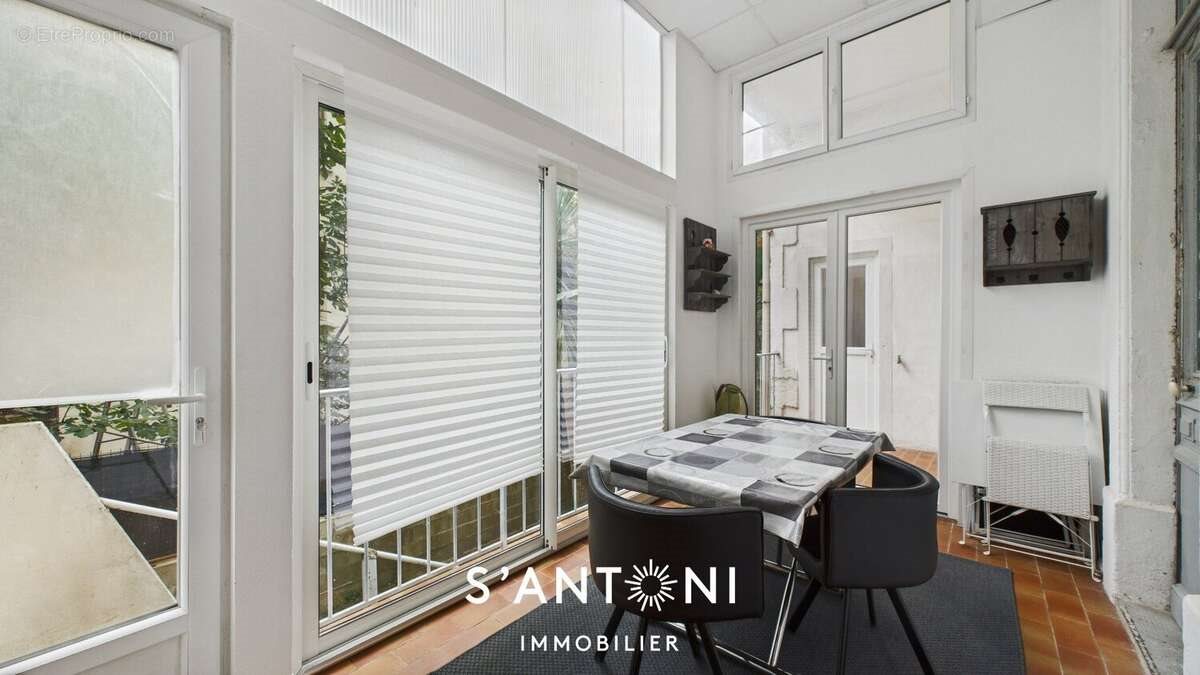 Appartement à vendre, 81m², Villeneuve-lès-Béziers