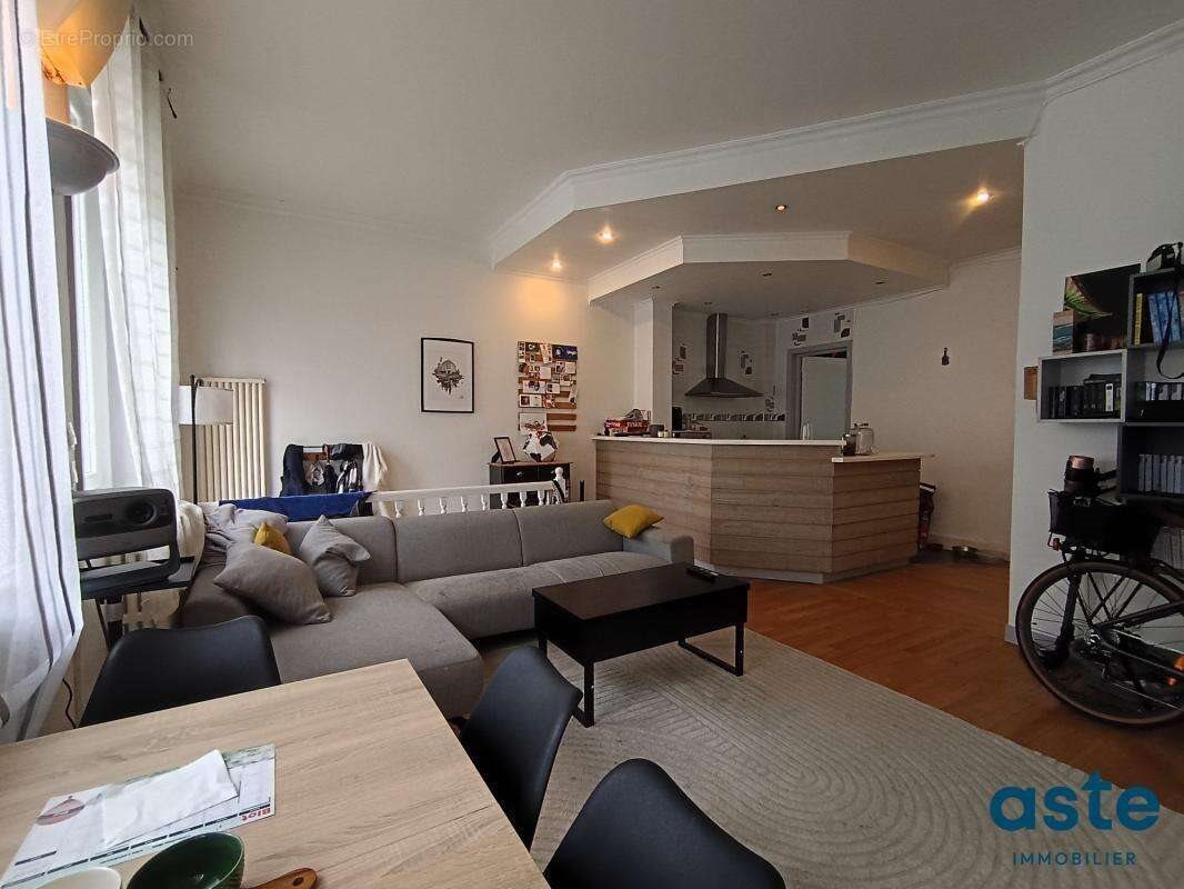 Appartement à vendre, 68m², Brest