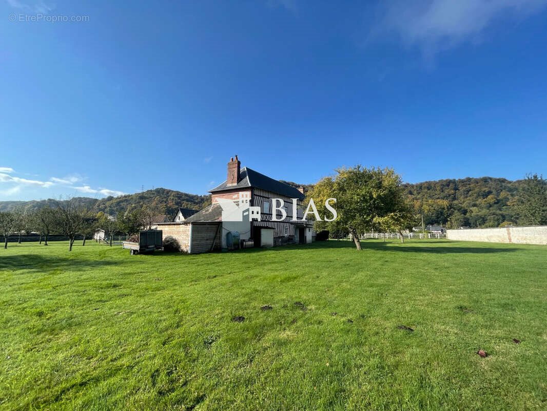 Maison à vendre, 162m², Jumièges