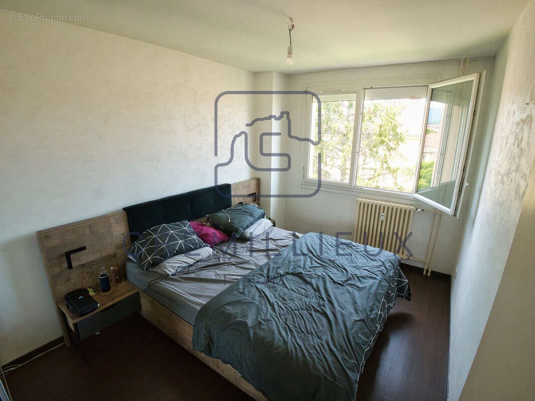 Appartement à vendre, 81m², Guilherand-Granges