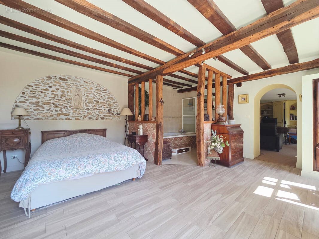 Maison à vendre, 150m², Ponthévrard