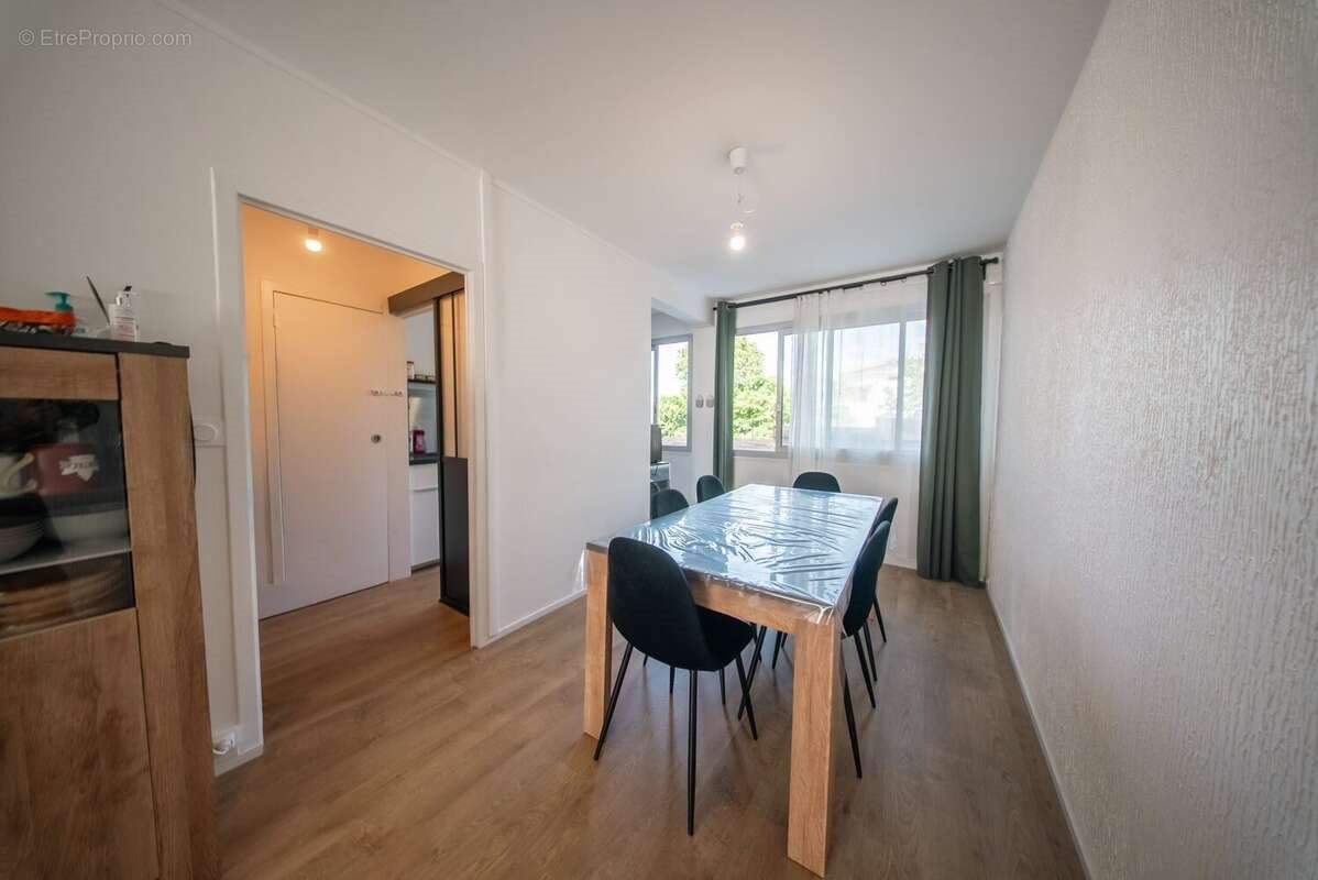 Appartement à vendre, 68m², Chamalières