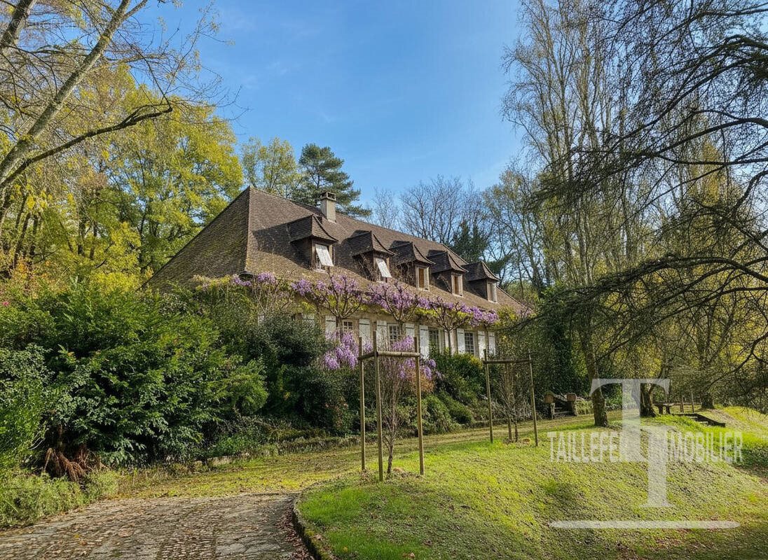Maison à vendre, 300m², Trélissac