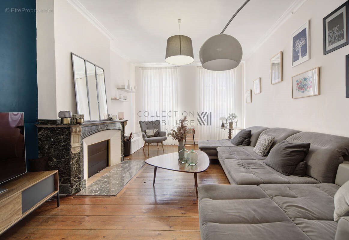 Maison à vendre, 241m², Grenade