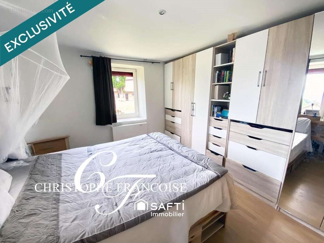 Maison à vendre, 210m², Challonges