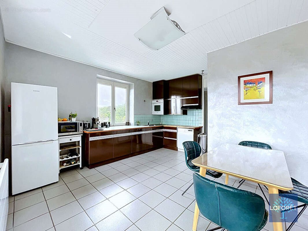 Appartement à vendre, 137m², Saint-Cyr-au-Mont-d'Or