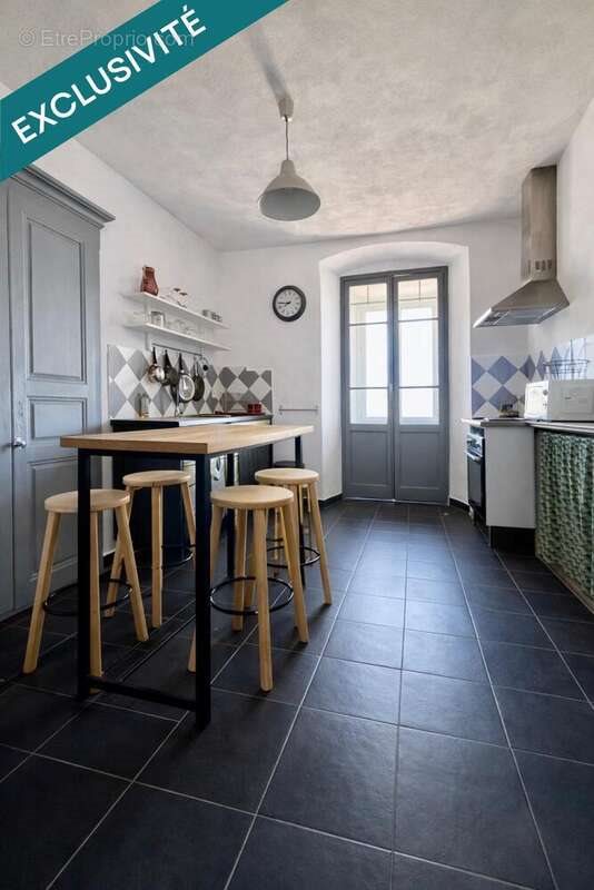 Appartement à vendre, 81m², Corte