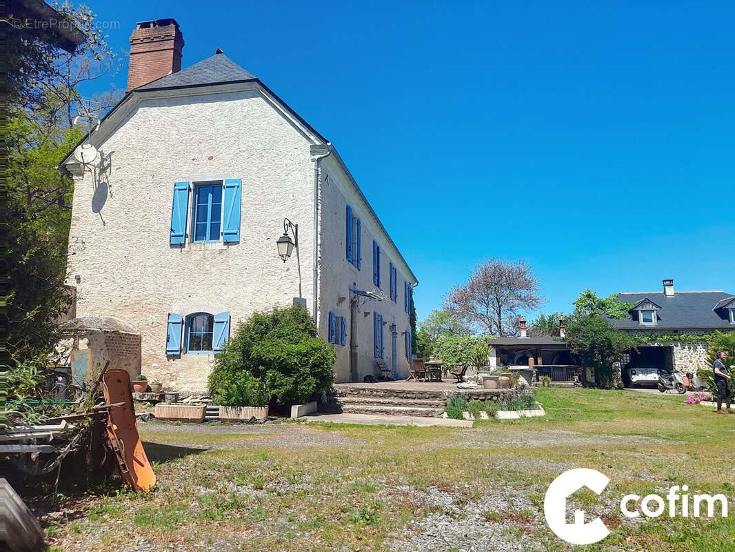 Maison à vendre, 244m², Gardères