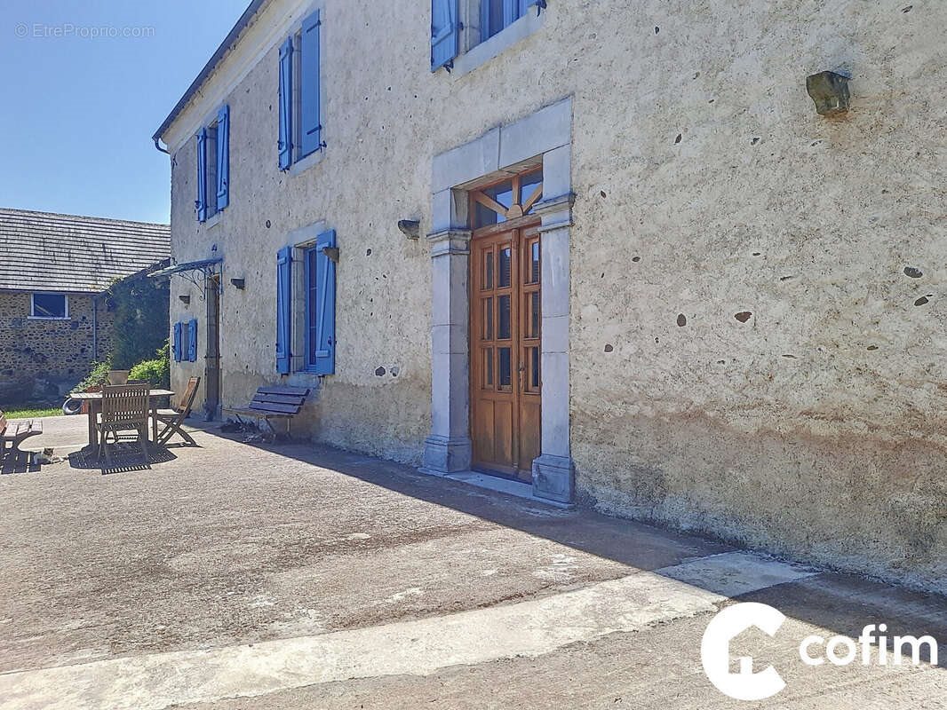 Maison à vendre, 244m², Gardères