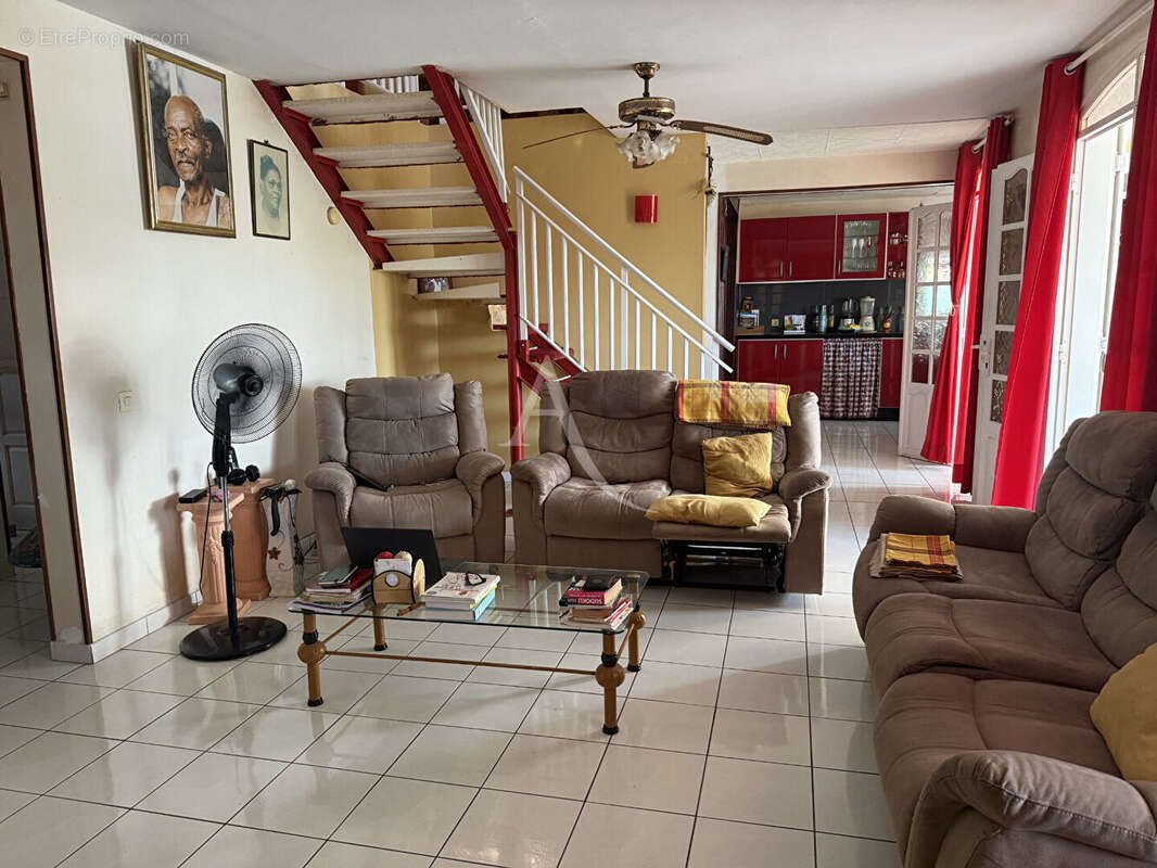 Maison à vendre, 193m², Sainte-Anne