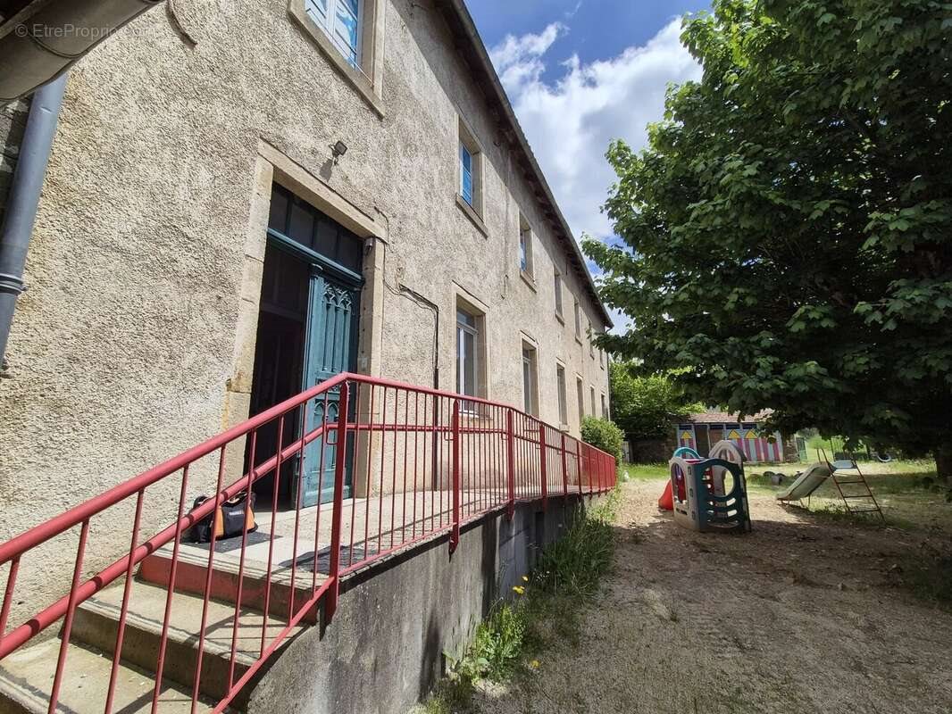 Maison à vendre, 600m², Laussonne