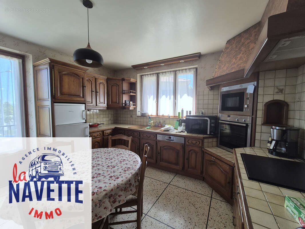 Maison à vendre, 166m², Veyre-Monton