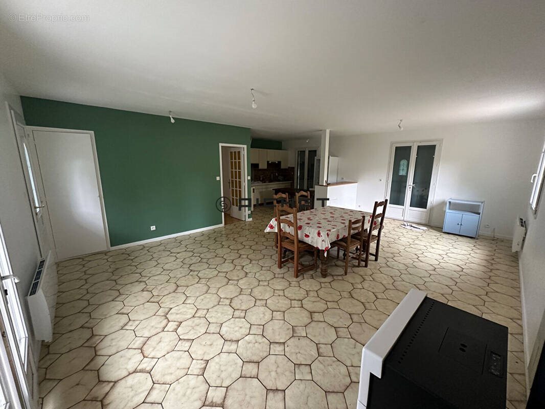 Maison à vendre, 141m², Coulounieix-Chamiers