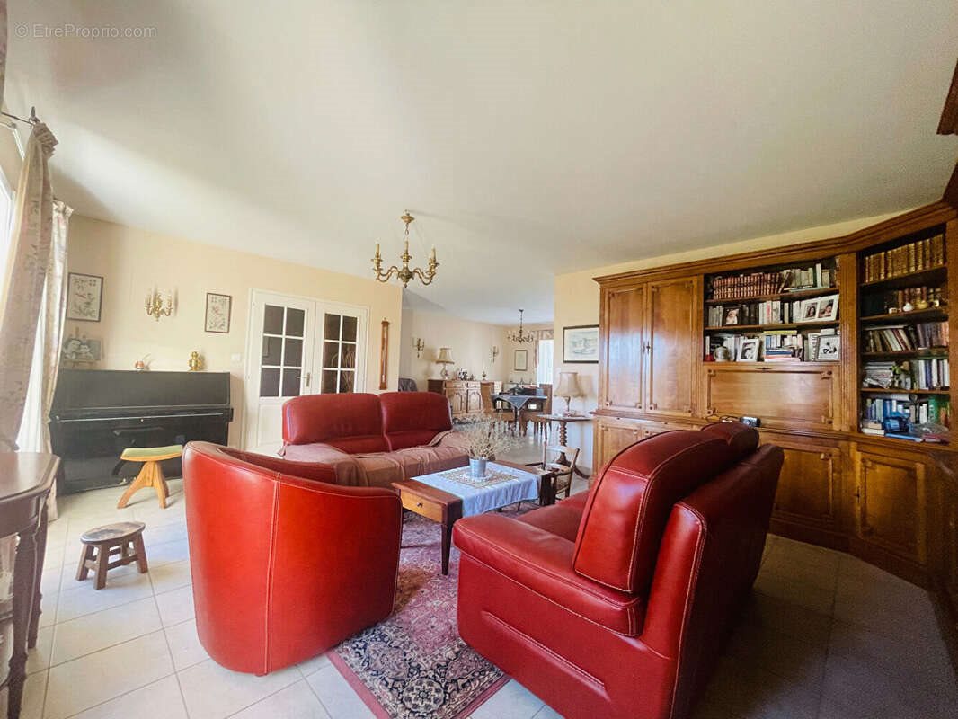 Maison à vendre, 110m², Coëx