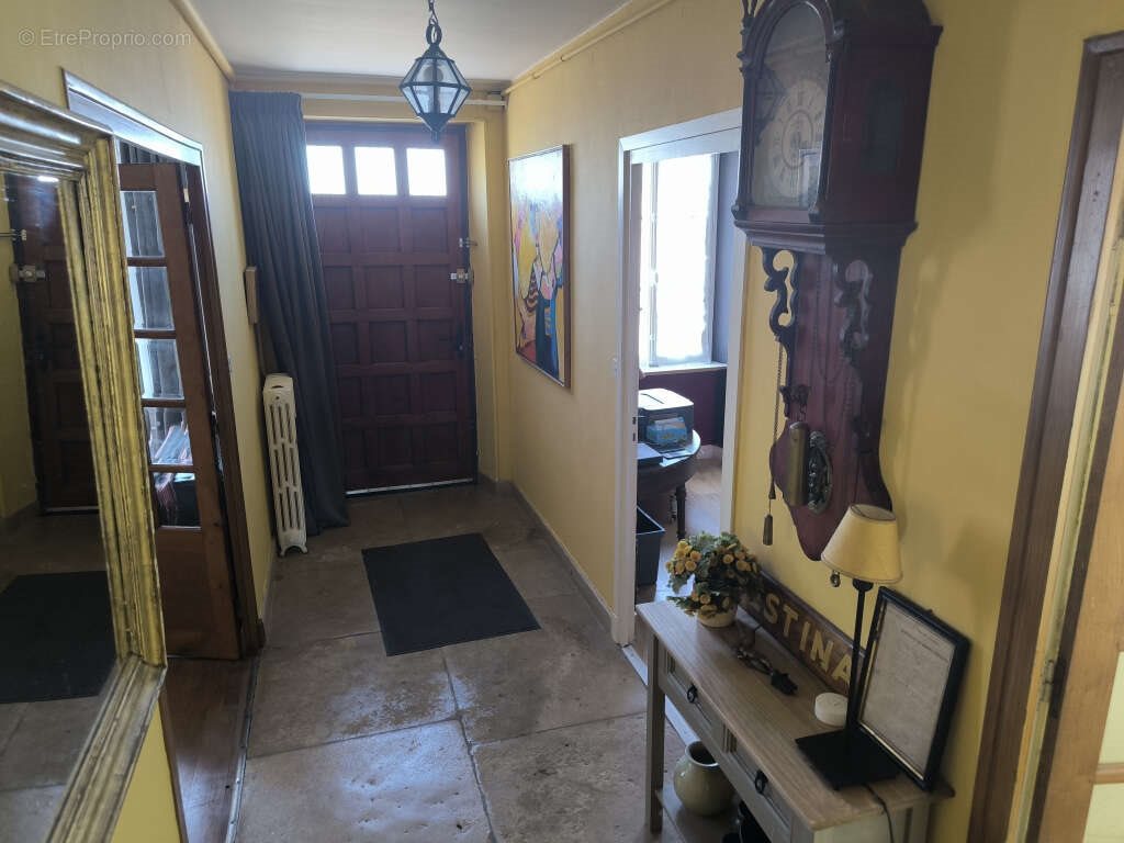 Maison à vendre, 143m², Saint-Révérien