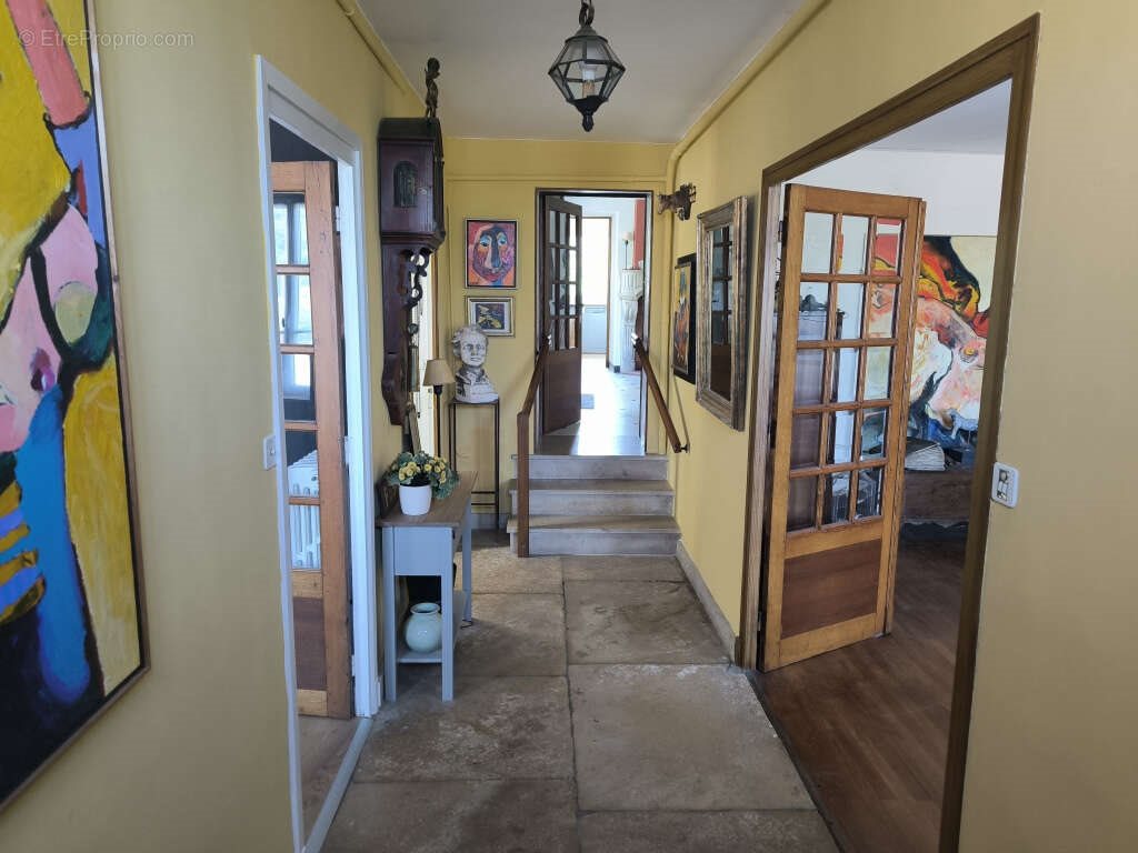 Maison à vendre, 143m², Saint-Révérien