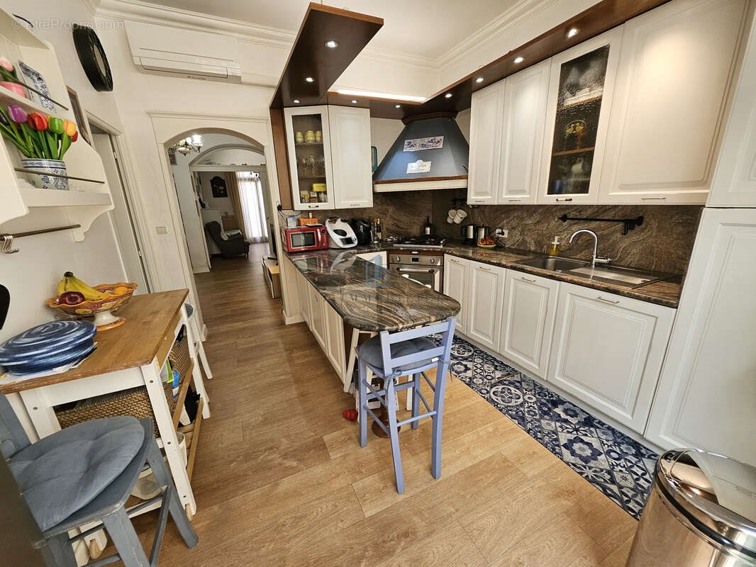 Appartement à vendre, 85m², Menton