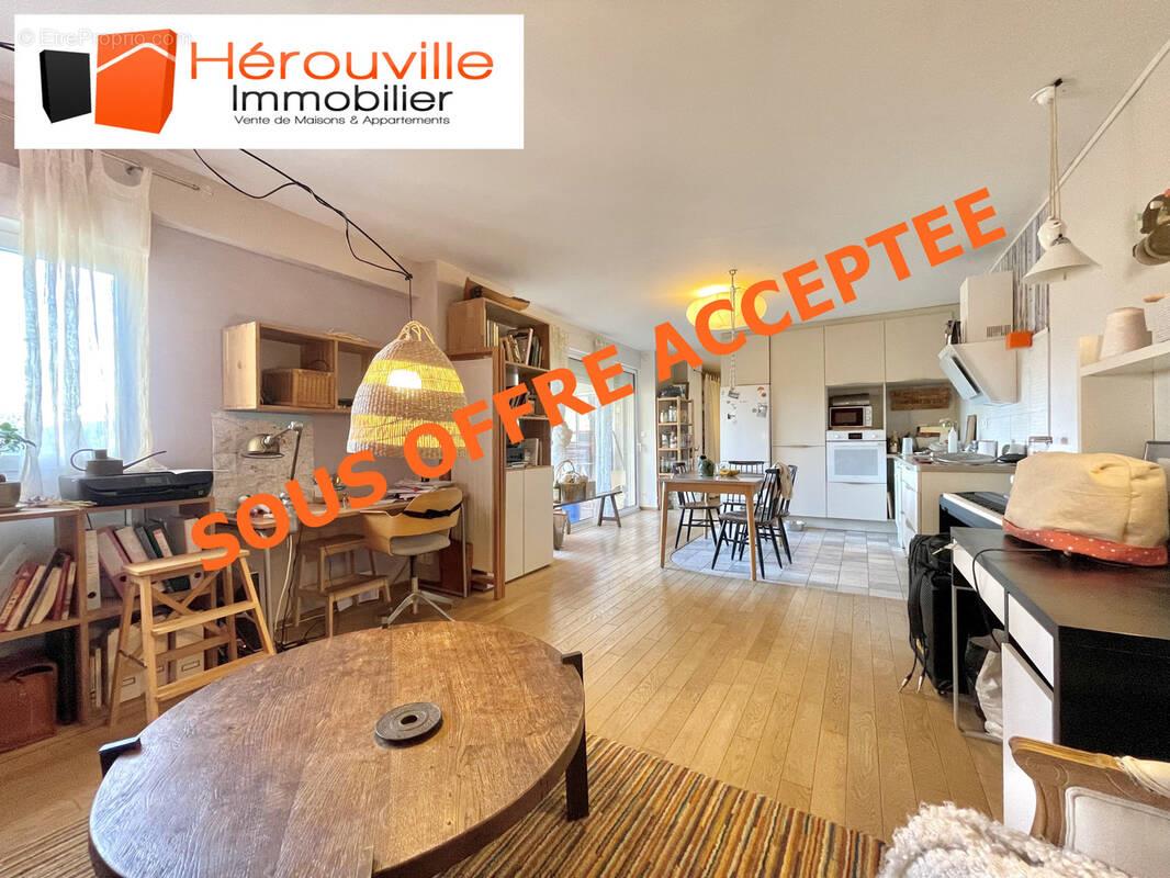 Appartement à vendre, 81m², Hérouville-Saint-Clair