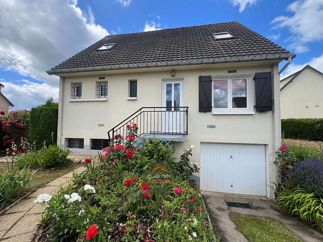 Maison à vendre, 99m², Saint-Ouen-de-Thouberville