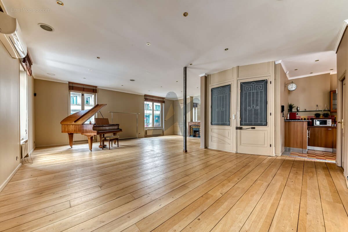 Appartement à vendre, 372m², Lyon 7ème