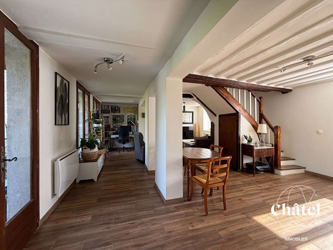 Maison à vendre, 102m², Aumont-en-Halatte