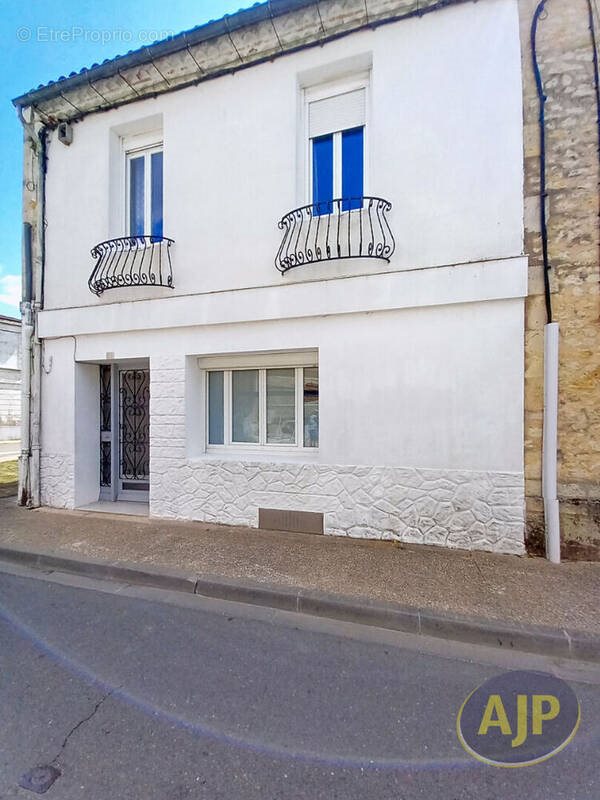 Maison à vendre, 173m², Lesparre-Médoc