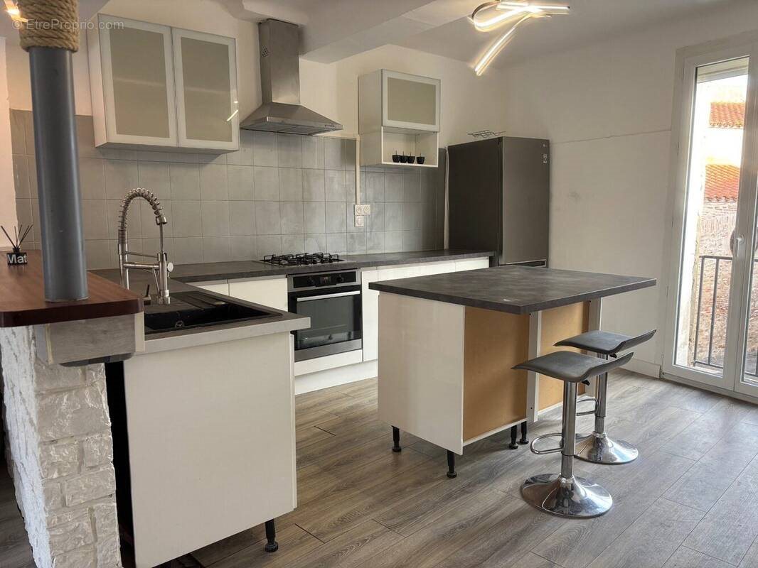 Appartement à vendre, 82m², Bages
