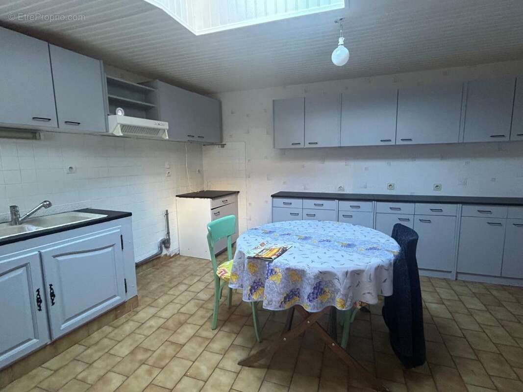 Maison à vendre, 113m², Troissy
