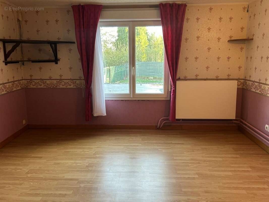 Maison à vendre, 113m², Troissy