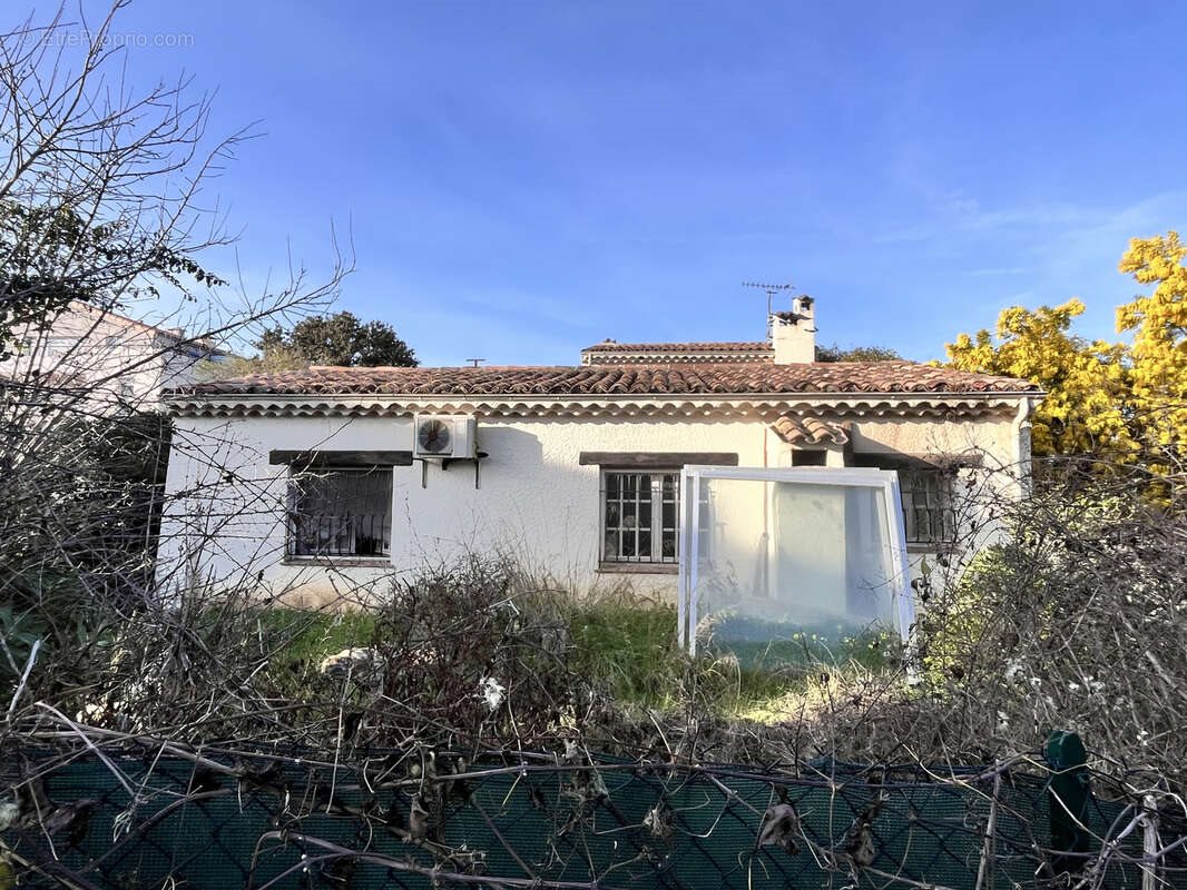 Maison à vendre, 140m², Vallauris