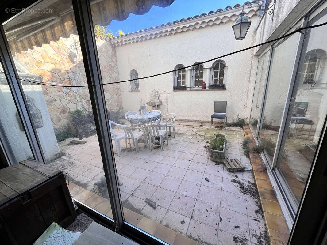 Maison à vendre, 140m², Vallauris