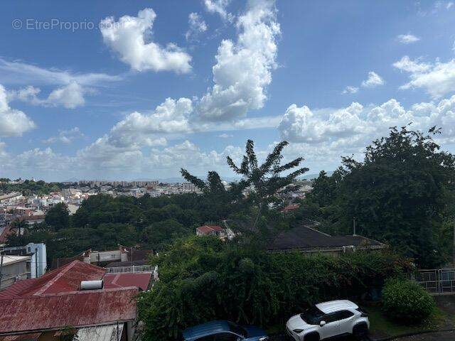 Appartement à vendre, 57m², Fort-de-France