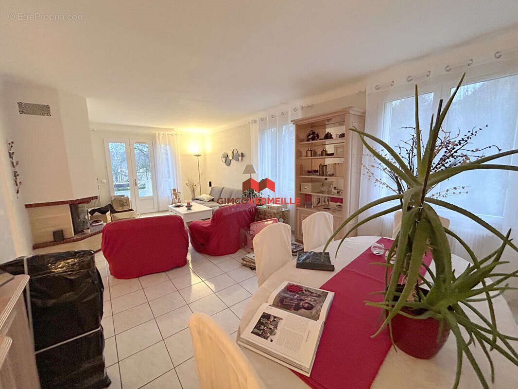 Maison à vendre, 161m², Bougival