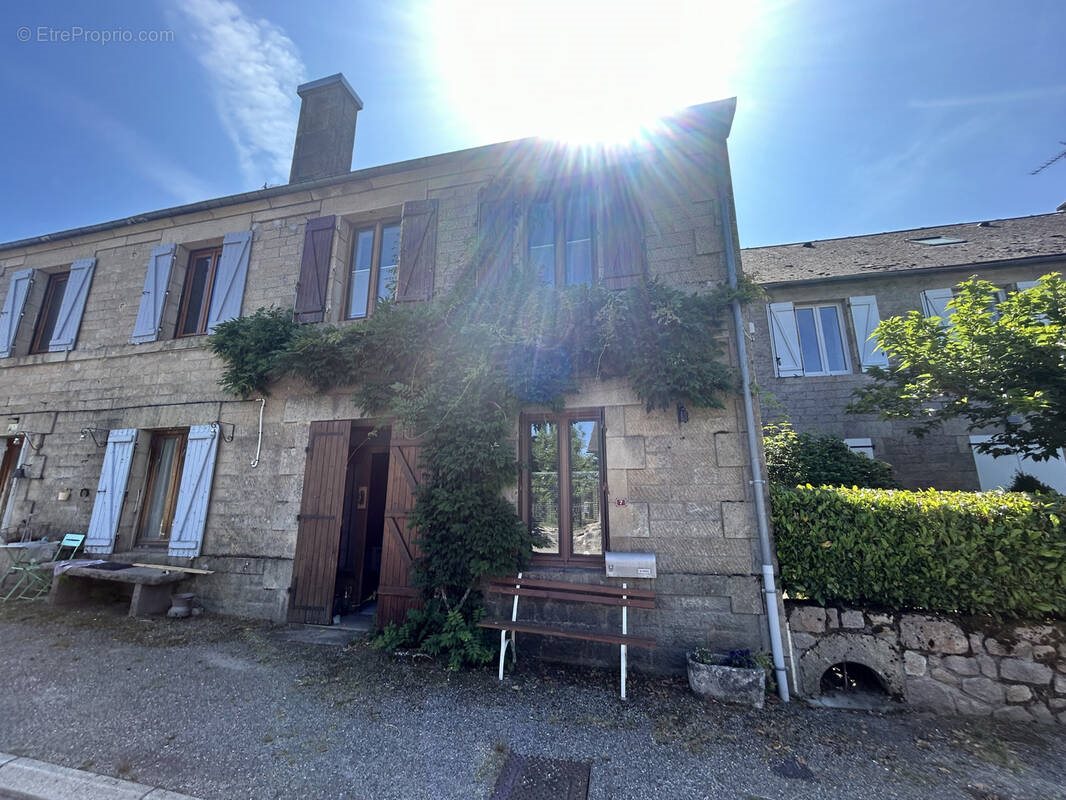 Maison à vendre, 80m², Pérols-sur-Vézère