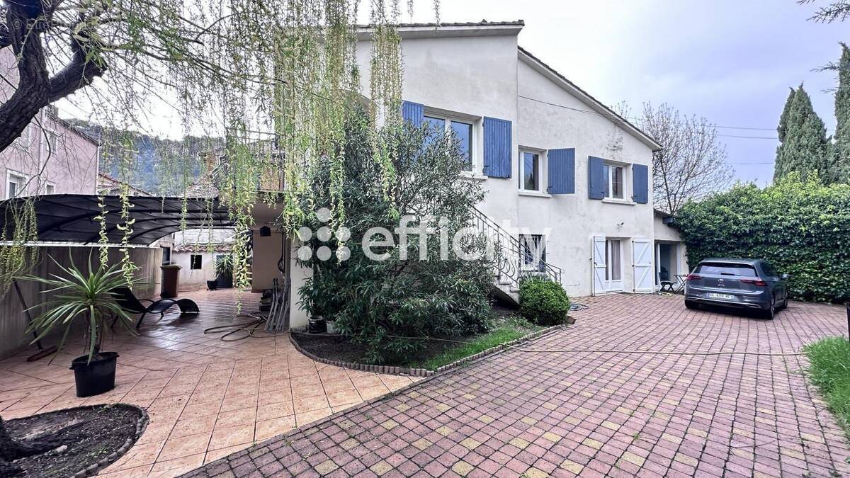 Maison à vendre, 248m², Cavaillon