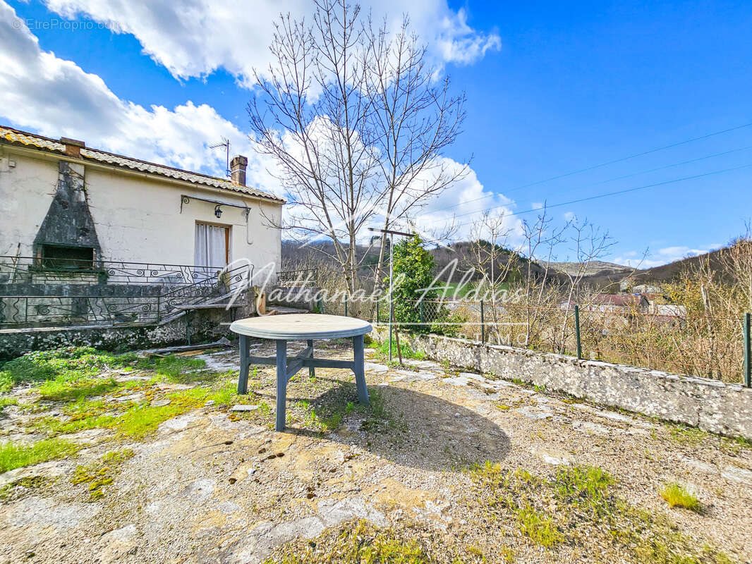 Maison à vendre, 58m², Camarès
