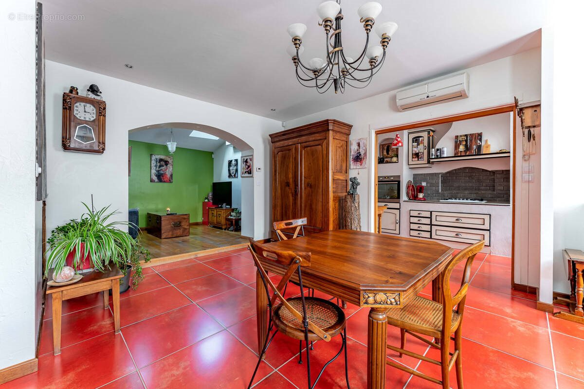 Appartement à vendre, 138m², Fontaines-sur-Saône