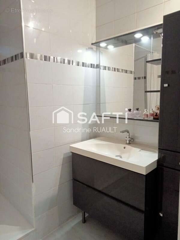 Appartement à vendre, 55m², Colombes