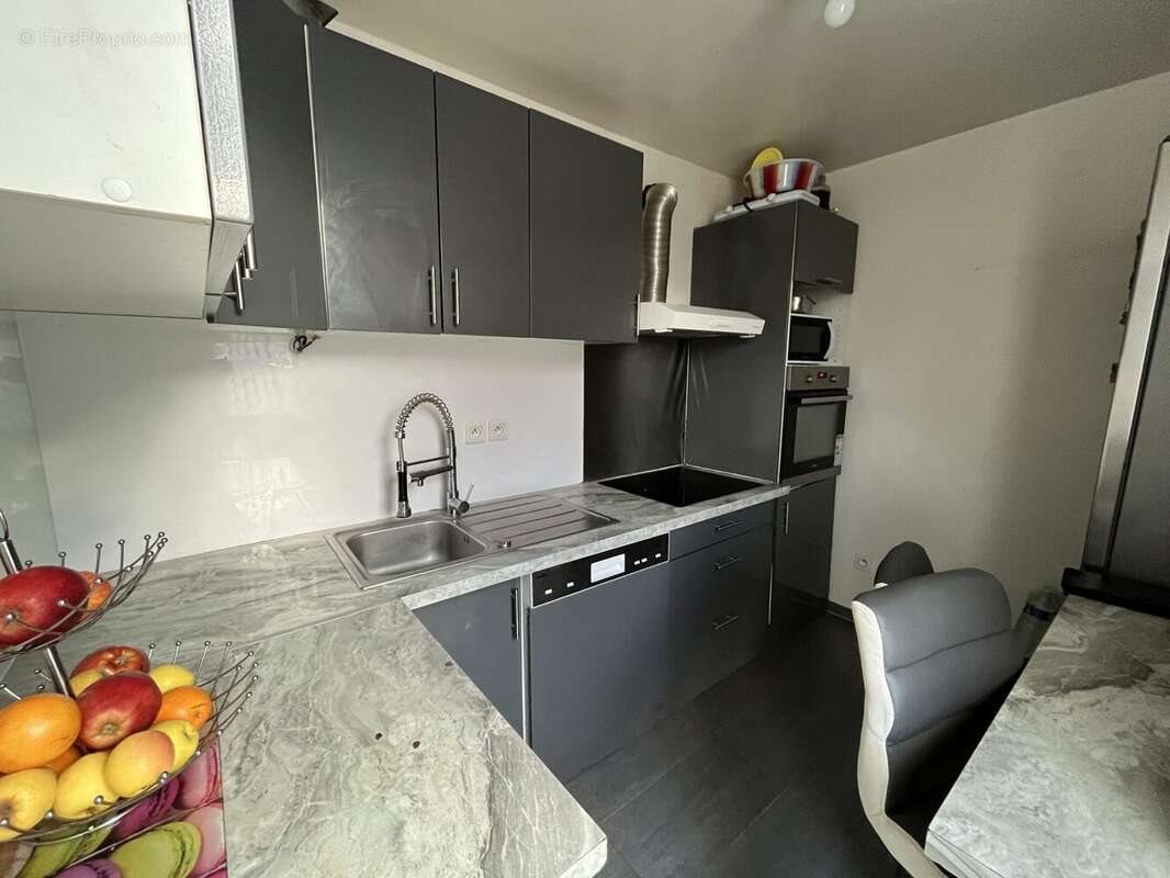 Appartement à vendre, 64m², Noisy-le-Grand