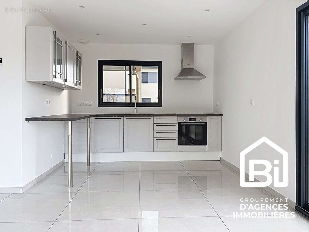 Maison à vendre, 124m², Argences