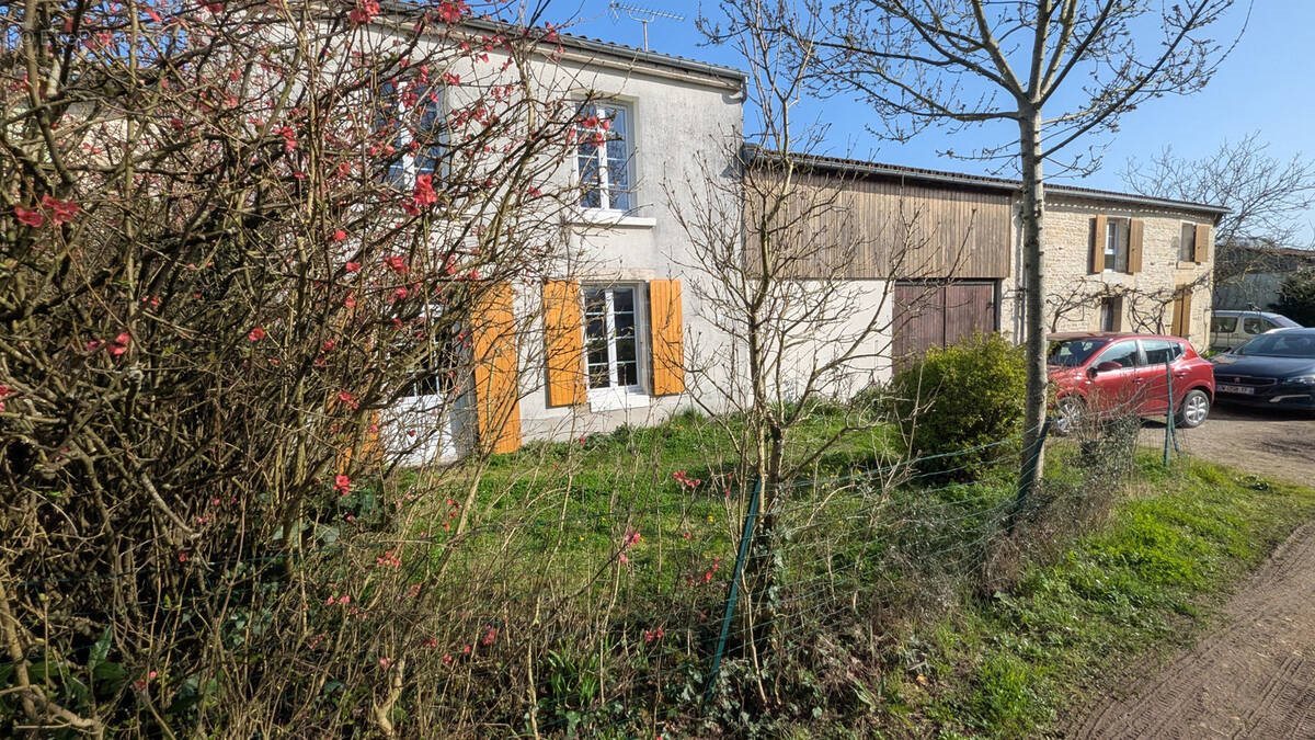 Maison à vendre, 148m², Le Vanneau-Irleau
