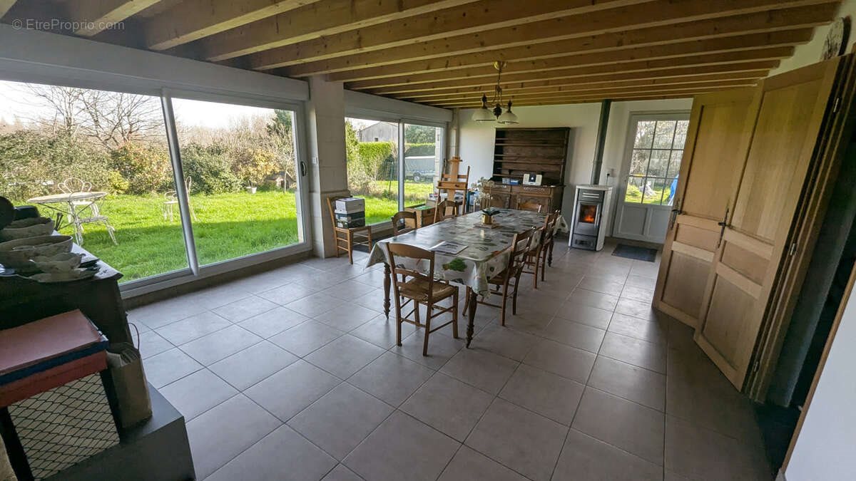Maison à vendre, 148m², Le Vanneau-Irleau