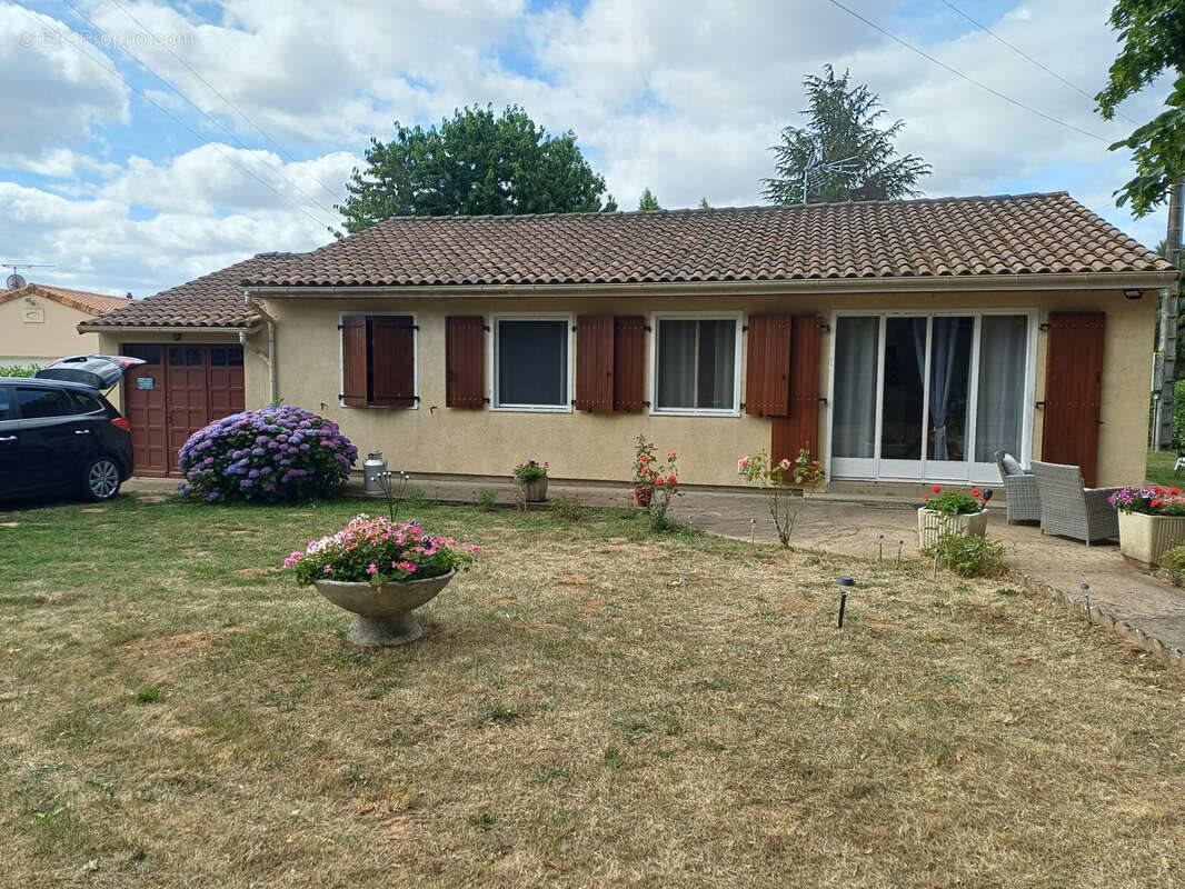 Maison à vendre, 94m², Saint-Pierre-d'Exideuil