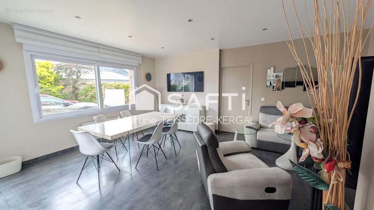 Maison à vendre, 137m², Perros-Guirec