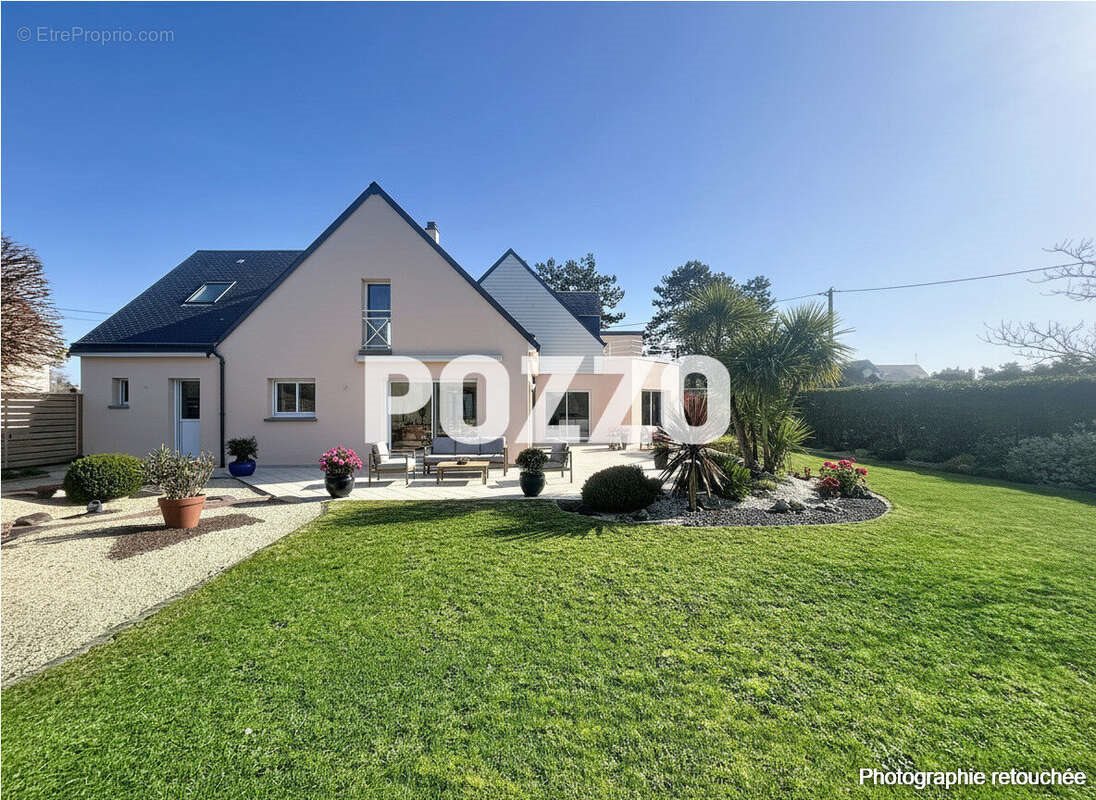 Maison à vendre, 176m², Montmartin-sur-Mer