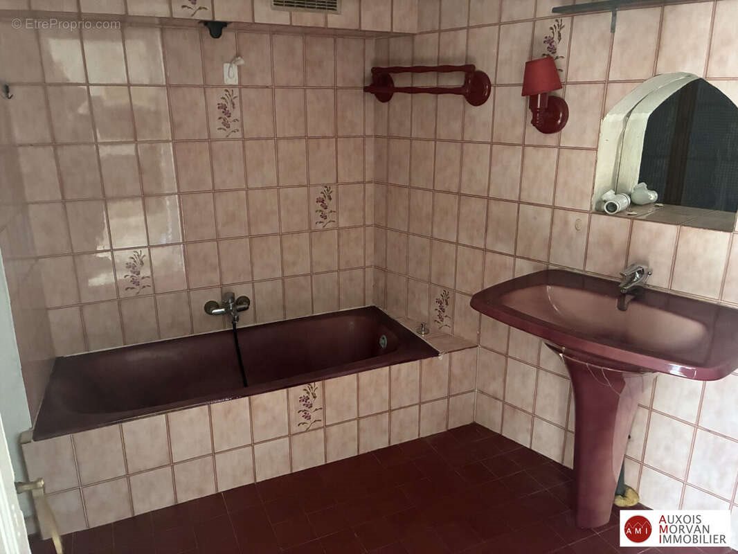Maison à vendre, 64m², Montbard