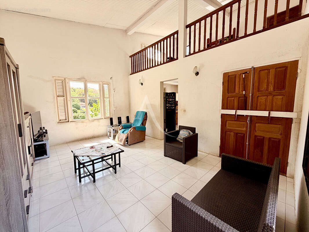 Maison à vendre, 303m², Fort-de-France