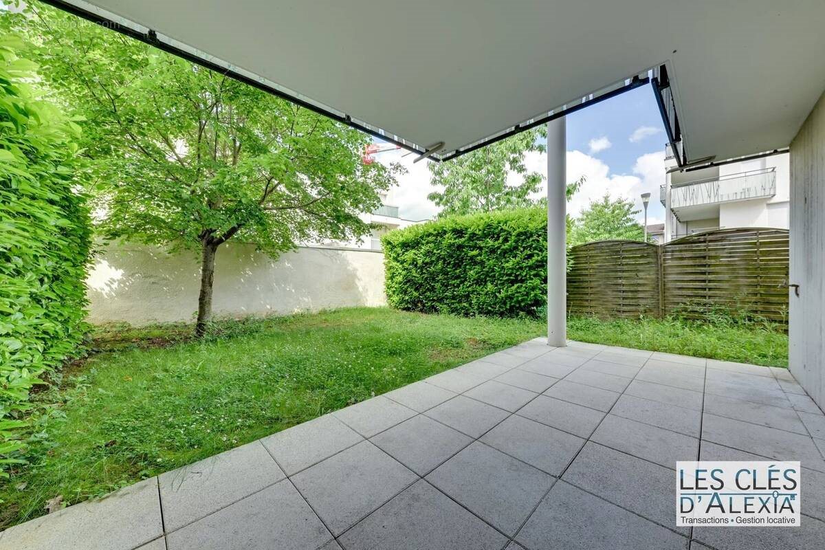 Appartement à vendre, 67m², Décines-Charpieu